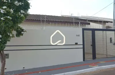 Casa com 2 quartos à venda na Rua Japão, 1442, Jardim Jóquei Club, Campo Grande