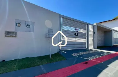 Casa à venda com amplo quintal, piscina e varanda gourmet em terreno de 420 m² próxima aos alphavilles