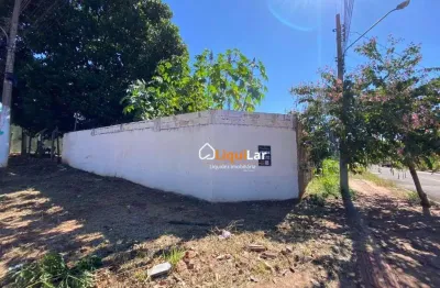 Oportunidade Única: Terreno de Esquina no Parque dos Poderes com Potencial de Valorização!