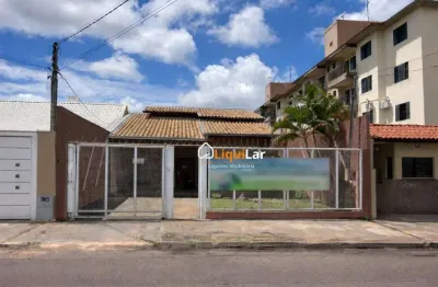 Oportunidade Única! Casa com Potencial Residencial e Comercial em Localização Estratégica!