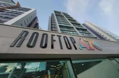 Boa viagem flat andar alto, na esquina com duas (02) frente e vista definida e ainda totalmente mobiliado