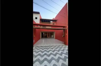 Casa para venda possui 174 metros quadrados com 4 quartos em montese - fortaleza - ceará