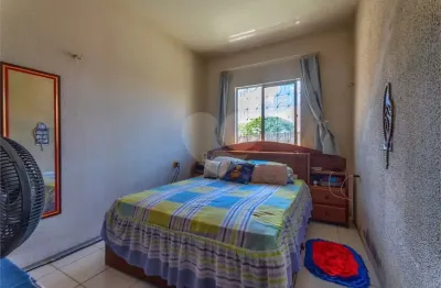 Apartamento com 3 quartos à venda na Rua Brumana, 45, Lagoa Redonda, Fortaleza
