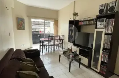 Apartamento com 3 quartos à venda na Rua Irmã Bazet, 760, Montese, Fortaleza
