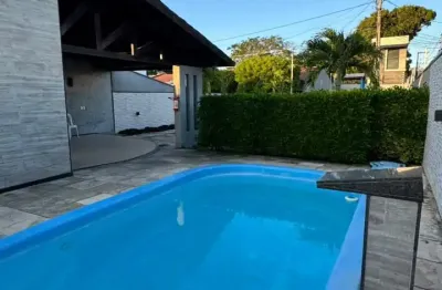 Casa em condomínio fechado com 2 quartos à venda na Rua Oscar Leitão, 505, Paupina, Fortaleza