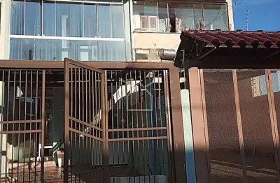 Casa com 2 quartos à venda no São José, Canoas 