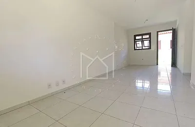 Casa em condomínio fechado com 2 quartos à venda no Neópolis, Gravataí 