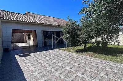 Casa com 2 quartos à venda na Rua Benjamin Gusmão, 278, Bom Sucesso, Gravataí