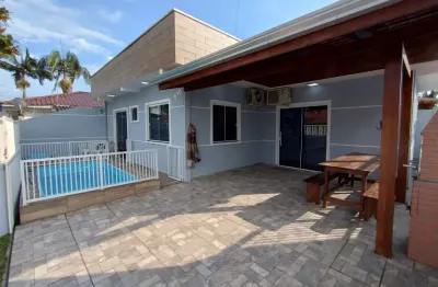 Casa com 2 quartos para alugar no Brejatuba, Guaratuba 