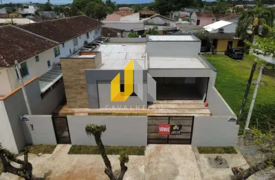 Casa à venda na Avenida Vinte e Nove de Abril, Brejatuba, Guaratuba