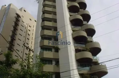 Apartamento com 4 quartos para alugar na Rua Gaivota, 202, Moema, São Paulo por R$ 32.000