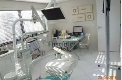 Sala comercial à venda na Avenida Professor Alfonso Bovero, 1057, Perdizes, São Paulo por R$ 300.000