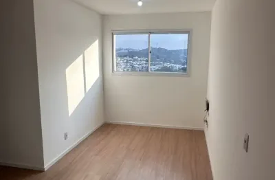 Apartamento com 2 quartos para alugar na Rua Tabaré, Chácara Jaguari (Fazendinha), Santana de Parnaíba