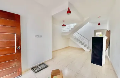 Casa com 2 quartos para alugar na Rua dos Antúrios, Portais (Polvilho), Cajamar