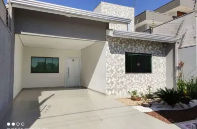Casa com 3 quartos à venda na rua sindicalista antônio elizeu deganutti, bom jardim, maringá, 200 m2 por r$ 600.000