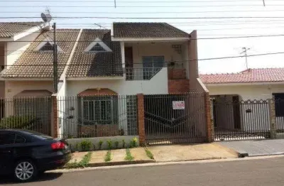 Casa com 3 quartos à venda na rua doutor antonio de azevedo, 138, jardim monte carlo, maringá, 215 m2 por r$ 650.000