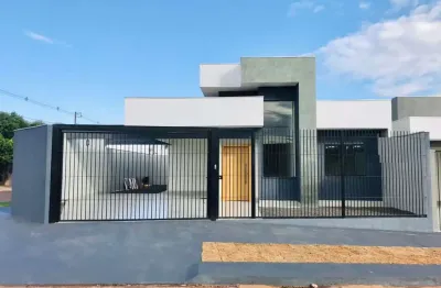 Casa com 3 quartos à venda na rua pioneira irene vitorazo fregonezi, 137, residencial ícaro, maringá por r$ 595.000