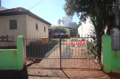 Casa à venda na rua clóvis bevilaqua, 340, zona 04, maringá por r$ 900.000