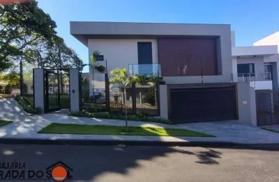 Sobrado a venda no bairro vila progresso - maringá/pr
excelente localização bem próximo do coração da av. mandacarú.