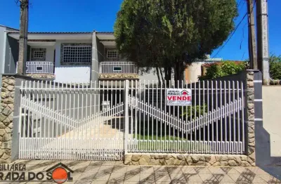 Casa com 3 quartos à venda na Rua Assunção, Vila Marumby, Maringá