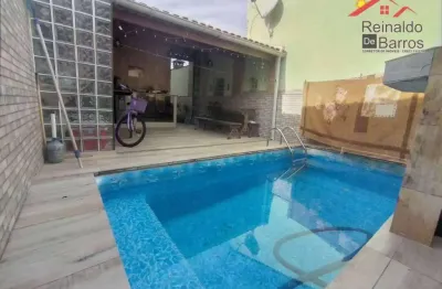 Casa com piscina e churrasqueira toda mobiliada,lado praia - itanhaém
