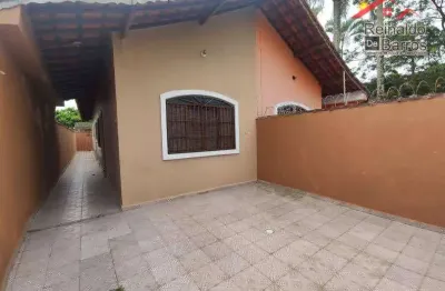 Casa com 2 dormitórios para alugar, 65 m² por r$ 1.800,00/mês - nova itanhaém - praia - itanhaém/sp