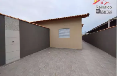 Casa com 2 quartos à venda na Rua Caterete, 115, Balneário Tupy, Itanhaém