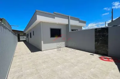 Casa com 2 quartos à venda na Rua Nove De Julho, 777, Jardim Praia Grande, Mongaguá