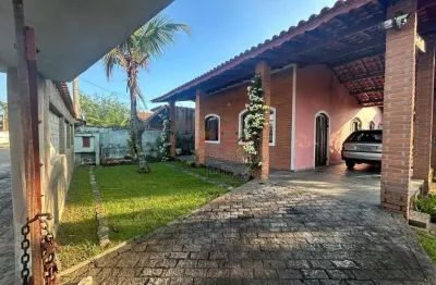 Casa na Nova Itanhaém a Poucos Metros da Praia | 367m² de Terreno | Suíte e Churrasqueira