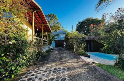 Casa com 4 dormitórios à venda, 220 m² por r$ 2.500.000,00 - sambaqui - florianópolis/sc