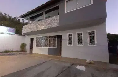 Casa com 6 dormitórios à venda, 280 m² por r$ 1.140.000,00 - córrego grande - florianópolis/sc