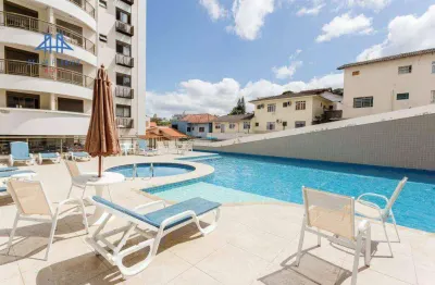 Vendo excelente apartamento mobiliado, porteira fechada, com 62m² privativos,  2 dormitórios, suíte e 1 vaga de garagem, em frente à ufsc!