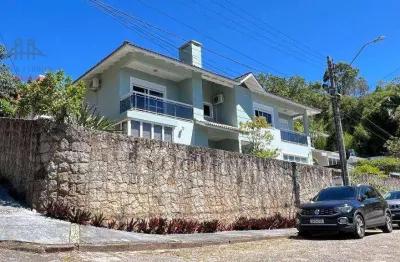 Casa com 4 dormitórios, 205 m² - venda por R$ 2.150.000,00 ou aluguel por R$ 9.800,00/mês - Pantanal - Florianópolis/SC