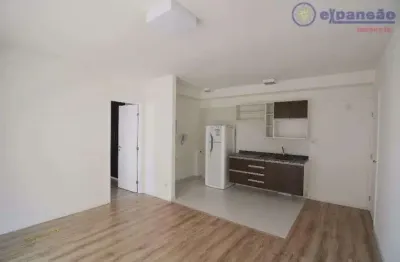 Apartamento com 1 dormitório para alugar, 47 m² por r$ 3.155,00/mês - botafogo - campinas/sp