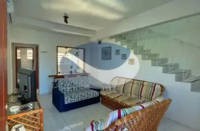 Casa com 2 quartos à venda no Martim de Sá, Caraguatatuba 