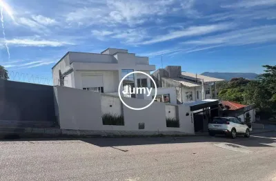 Casa com 4 quartos à venda na Rua Visconde de Cairú, 411, Estreito, Florianópolis