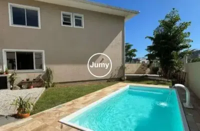 Casa 3 Suítes com piscina. Locação anual. Cachoeira do Bom Jesus. Florianópolis