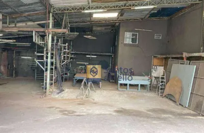 Galpão para alugar, 300 m² por r$ 7.500,00/mês - bangu - santo andré/sp
