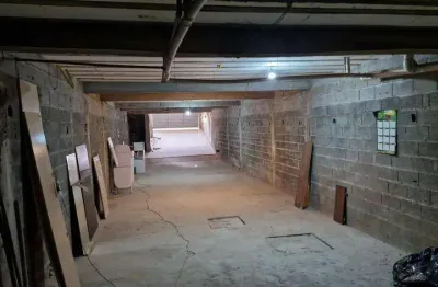 Salão para alugar, 120 m² por R$ 1.500,00/mês - Parque São Vicente - Mauá/SP