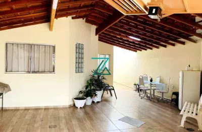 Casa térrea com área total de 125m² e com 2 dormitórios à venda no bairro maracanã em jarinu, são paulo