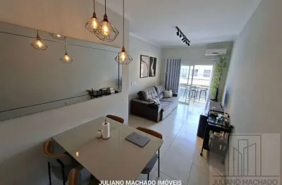 Apartamento com 2 dormitórios sendo 1 suíte e 2 vagas Jardim Botânico