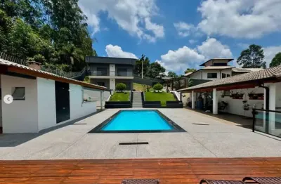 Imóvel de alto padrão em condomínio fechado por apenas r$ 2.500.000.00 mairiporã-sp