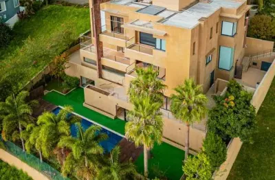 Casa em condomínio fechado com 6 quartos à venda na Alameda das Guaraúnas, Alphaville, Santana de Parnaíba