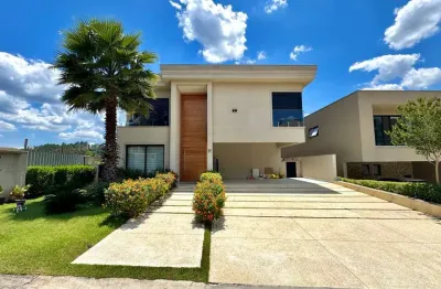 Casa em condomínio fechado com 4 quartos à venda na Rua Avignon, Tamboré, Santana de Parnaíba