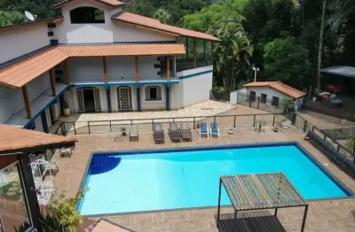 Incrível mansão de clube de campo, oportunidade para empreendimento