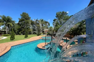 Excepcional casa à venda no estilo neo classica em mairiporã - sp