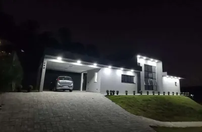 Excelente imovel em condominio, quintas da boa vista em atibaia