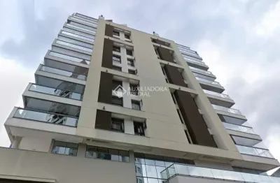 Apartamento com 3 quartos à venda na rua marechal hermes, 121, estreito, florianópolis, 108 m2 por r$ 1.670.610