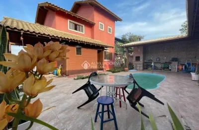 Casa com 7 quartos à venda na servidão olindina maria lopes, 1145, campeche, florianópolis, 220 m2 por r$ 1.900.000