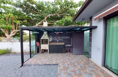 Casa com 3 quartos à venda na clevelândia, 1, enseada de brito, palhoça, 150 m2 por r$ 850.000